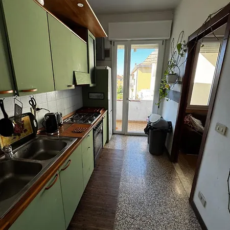 3 Minutes From Train ゲストハウス *