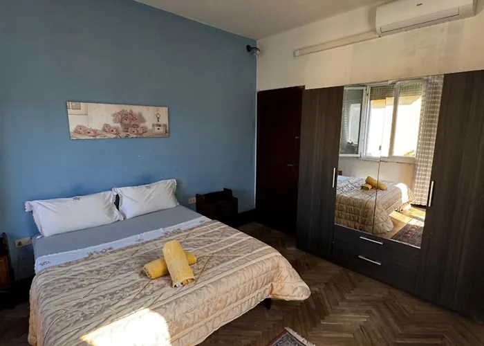 3 Minutes From Train *