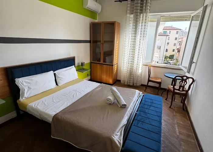 3 Minutes From Train Гостевой дом *