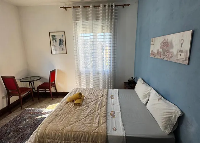 3 Minutes From Train Gasthuis Mestre